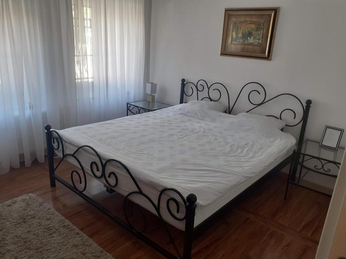 Apartmani Zaara SJJ Exterior foto