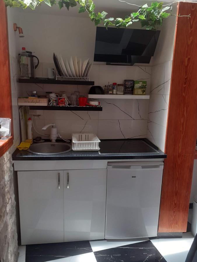 Apartmani Zaara SJJ Exterior foto